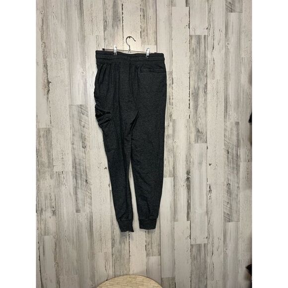 Gray sweatpants - Picture 2 of 5